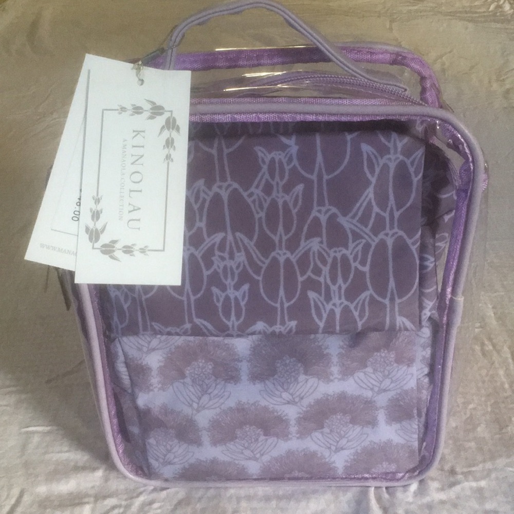 Manaola Travel Bag
